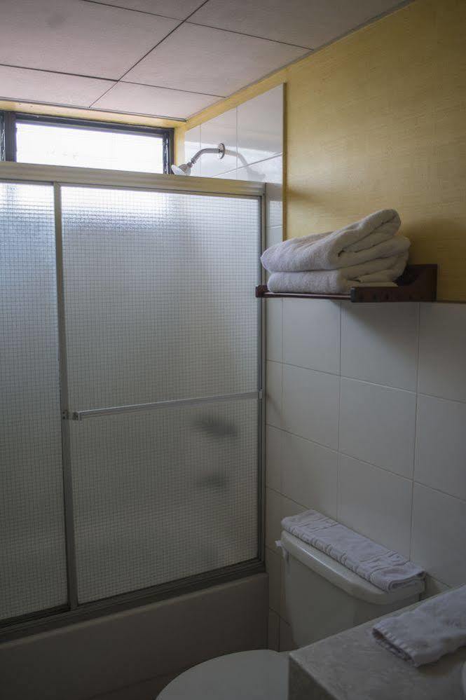 Hotel Residencia Del Sol Guatemalaváros Kültér fotó